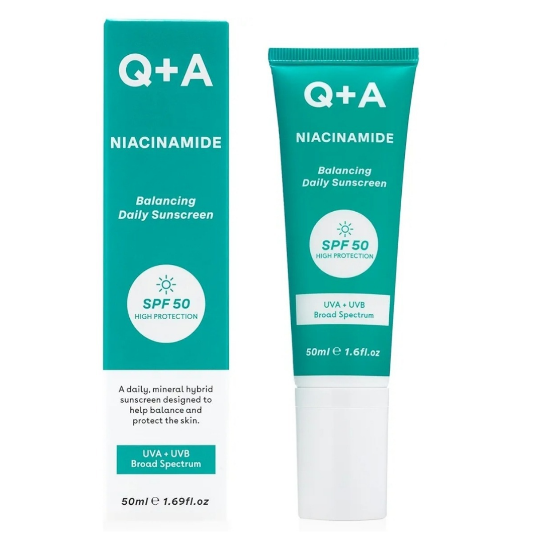 Q+A Niacinamide SPF50 Balancing Facial Sunscreen